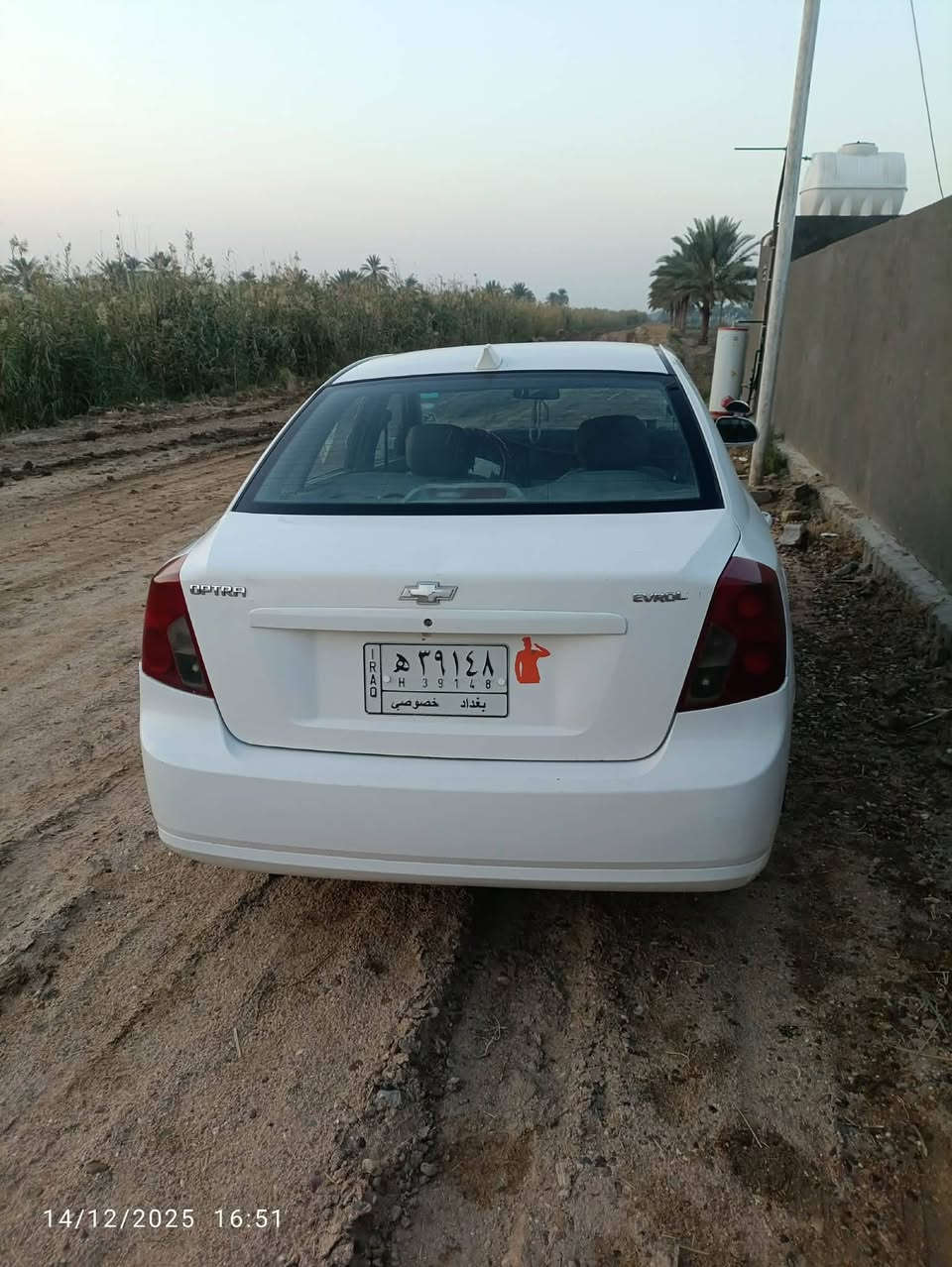 سلام عليكم أوبتره مسكر خليجي موديل 2005 كيري ومحرك كفاله رقم بغداد  مشروع وطني مداور ثاني يوم للستفسار عل رقم ***********
