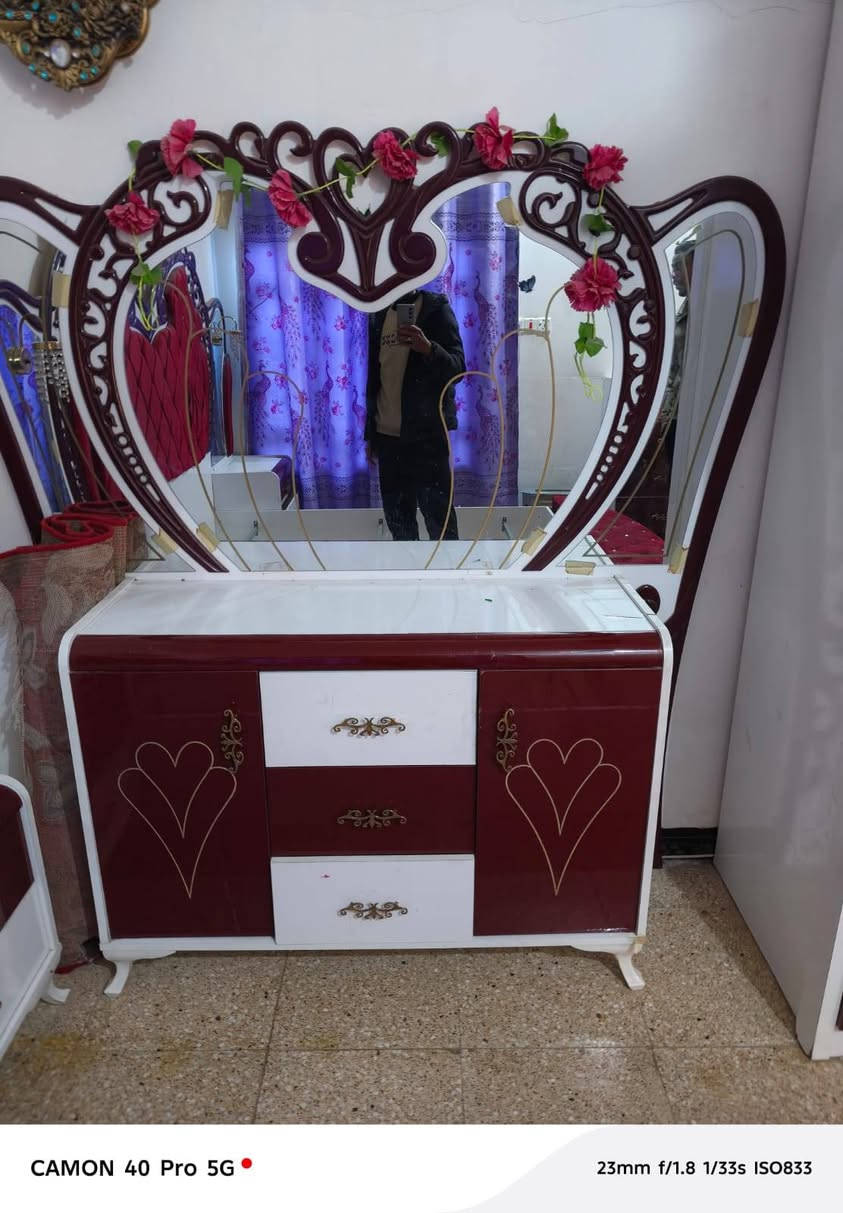 غرفه البيع سعر ٤٠٠الف وبيه مجال بصيط مكاني رميثه


**إذا كنت صاحب هذا الإعلان وتريد حذفه لأي سبب، رجاءا أرسل رسالة إلى الدعم الفني**