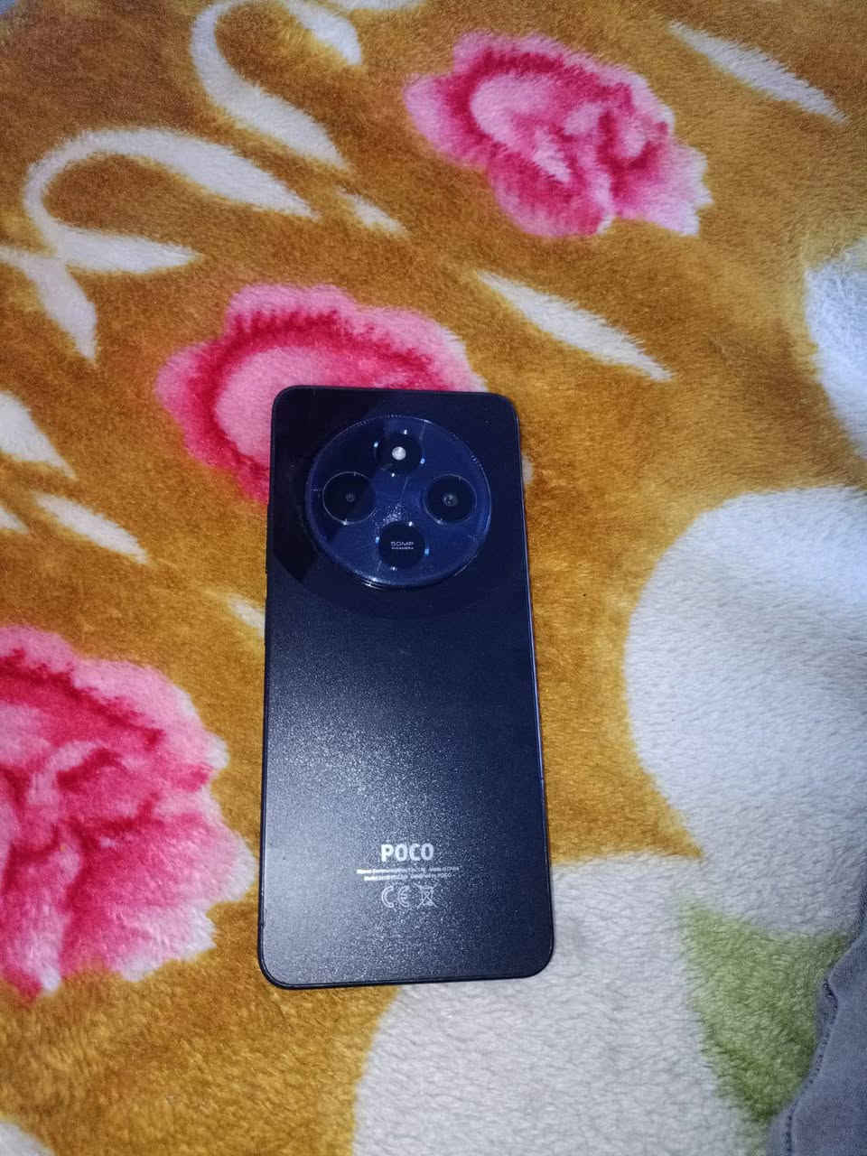 📱 للبيع: POCO C75
🔹 الحالة: ممتازة / مستخدمة بحذر
🔹 اللون: (اسود لماع)
🔹 التخزين: (256)
🔹 السعر: (150) دينار
🔹 الموقع: (بغداد المشتل)
🔹 يشمل: (حافضة *لاصق)
🔹 سبب البيع: (محتاج)
📌 الجهاز بحالة جيدة، شاشة وكاميرا ممتازين، البطارية نشطة 🔋
📸 للجادين فقط.
الهاتف /***********
