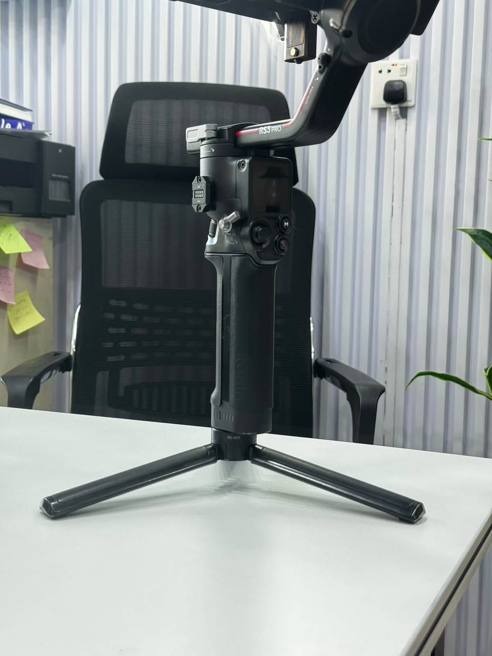 #daste_dw_مستعمل
——————————-
#DJI ronin RS3 pro
Clean 85%
615.000 الف


**إذا كنت صاحب هذا الإعلان وتريد حذفه لأي سبب، رجاءا أرسل رسالة إلى الدعم الفني**