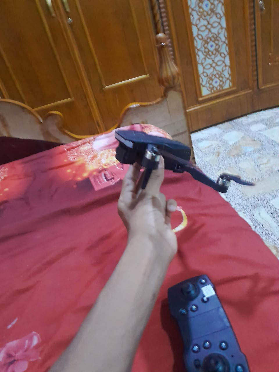 سلام عليكم درون البيع كامره HD ماعرف اسمه المهم مكسور جناحه قيم سعر وبل عافيه ماعندي توصيل مكاني بغداد شعله


**إذا كنت صاحب هذا الإعلان وتريد حذفه لأي سبب، رجاءا أرسل رسالة إلى الدعم الفني**
