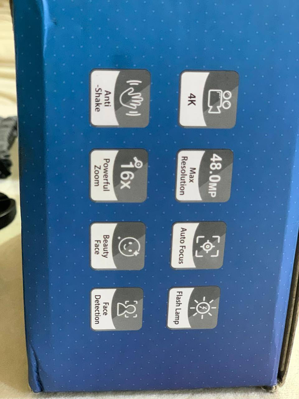 السلام عليكم
كامره 4k مع كامل ملحقاتها
السعر مع التوصيل 50 الف 
الكامره جديده غير مستعمله


**إذا كنت صاحب هذا الإعلان وتريد حذفه لأي سبب، رجاءا أرسل رسالة إلى الدعم الفني**