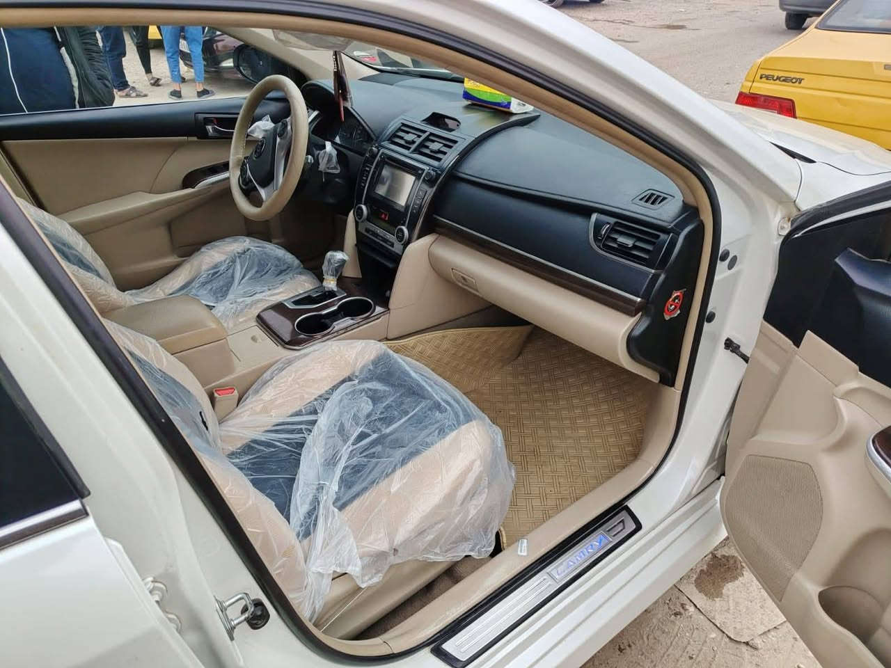 كاميري 2013 وارد خليجي 
فول مواصفات
مكفولة كفالة عامة 
السعر 118
للاستفسار ***********
