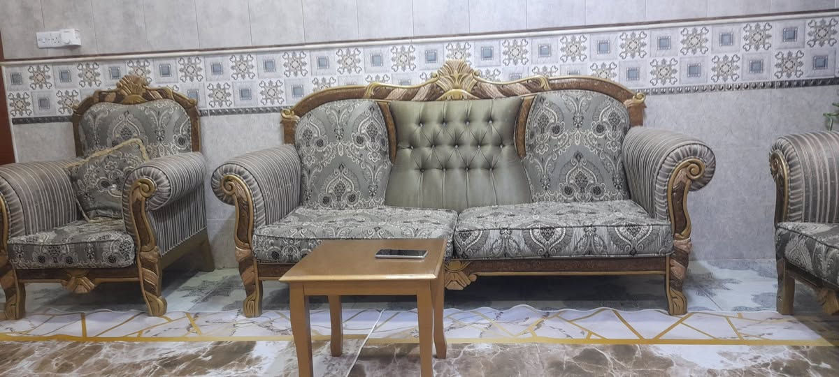 تخم قنفات عدد ثنين
التخم الاحمر سعر ٧٥٠وبي مجال
الفستقي سعره مليون وبي مجال


**إذا كنت صاحب هذا الإعلان وتريد حذفه لأي سبب، رجاءا أرسل رسالة إلى الدعم الفني**