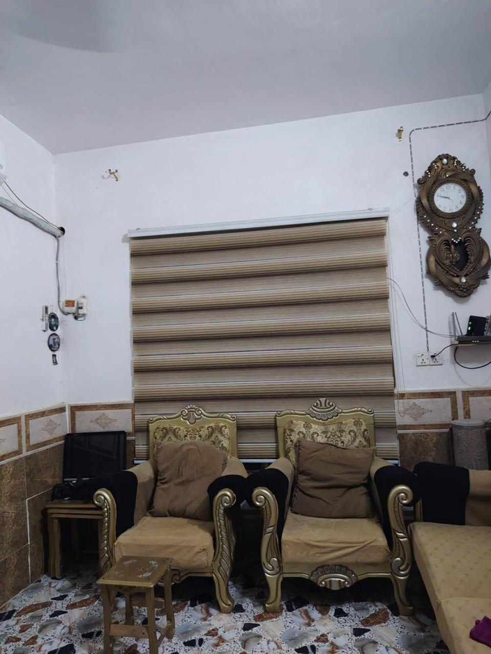اعلان دار للبيع /🚩 

دار اللبيع طابو صرف المساحة 100 متر /🏠 

⏰ السعر 55 بي مجال قليل سعر مناسب /🚩 

العنوان حي العسكري الثاني شارع المستوصف
البيت على ساحه قرب مدرسه الخوارزمي /

الدار دولاان / ↔️ 

يحتوي الدار على /
ستقبال كبيره
صاله مطبخ /♨️ 
غرفه نوم عدد 1 /
مجمع صحيات داخليه وخارجيه /🛁 

مراجعة مكتب قصر الباشا للعقار /🚩 

العنوان المكتب شارع أسواق طيبه /🚩 
مجاور أسواق دجله /🌠 

مكتب احمد الشمري للأستثمار وتطوير /🏗️ 
العقاري /🛂 

⏰ الاشتراك متابعه 🚩 الصفحه /👉 
🛑 تجدون أكثر العروض /👌

الاتصال على الرقام التاليه /

( *********** )  👉 📞

( *********** ) 👉 📞

-----------------------------------------------------------
