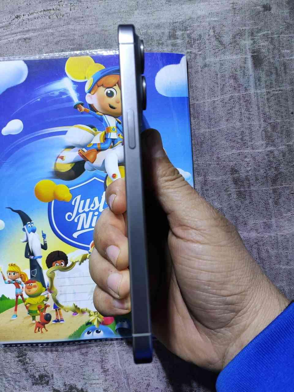 ايفون 15 برو ماكس ذاكرة 256 بطاريه 86 الجهاز نظافه 100 تاخذه من البيت انطي بي ضمان  الجهاز مداخل صيانه و باقي بالصور السعر 975 وبي مجال قليل بدون كارتون فقط شاحنه اصليه وياه للتواصل خاص او اتصال ***********
