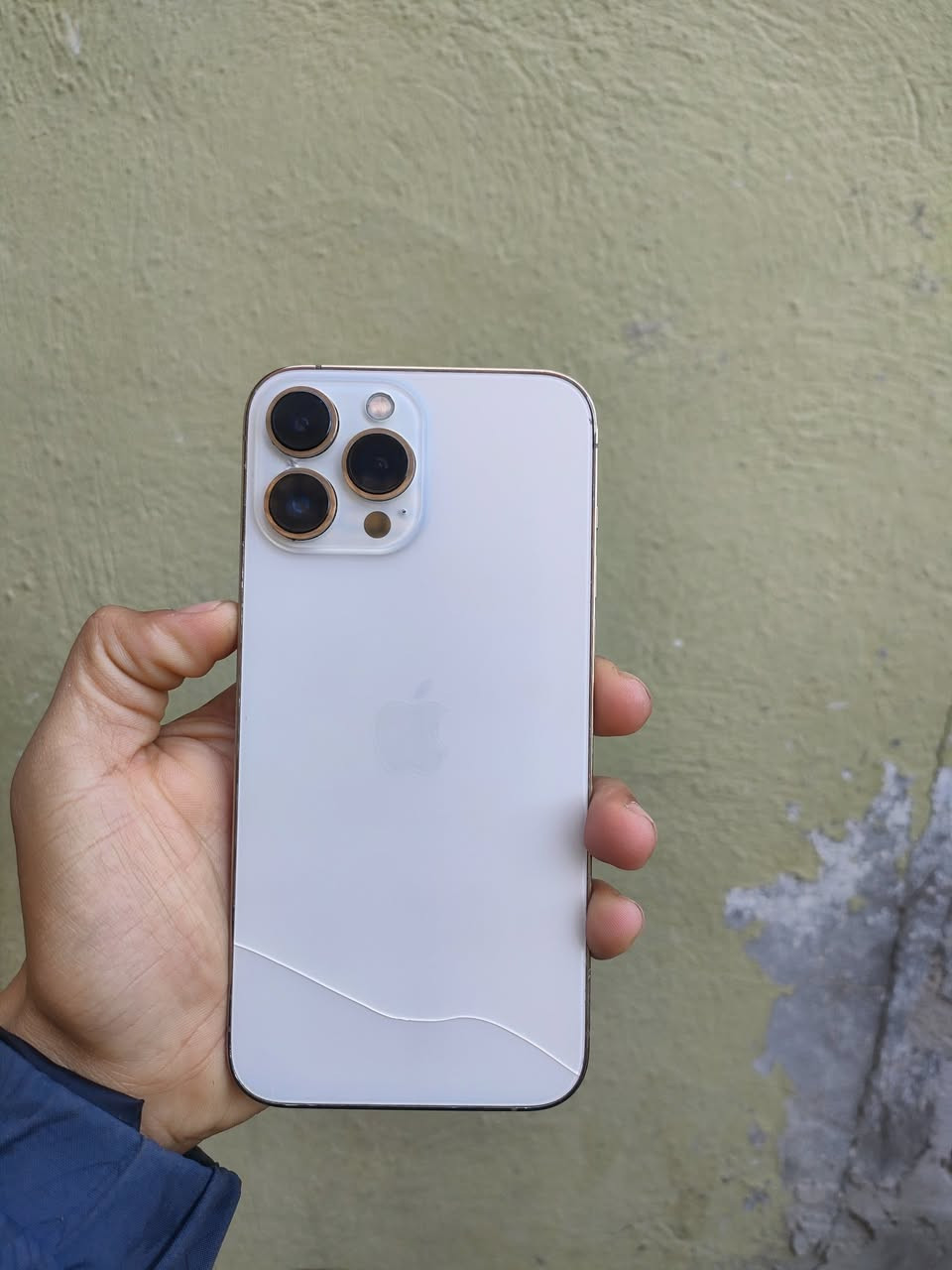 سلام عليكم للبيع او مراوس بايفون فقط ايفون 13برو ماكس جهاز مبدل فقط شاشه اصليه بطاريه ٧٤ جهاز نضيف معنى كلمه جهاز كلشي بي شغال فيس ايدي شكال صوت نت كلشي شغال فقط كامره اكس ون ما تشتغل فقط ولباقي كله شغال نموذج m امريكي سعر٤٧٥ مكان نجف حي عسكري


**إذا كنت صاحب هذا الإعلان وتريد حذفه لأي سبب، رجاءا أرسل رسالة إلى الدعم الفني**