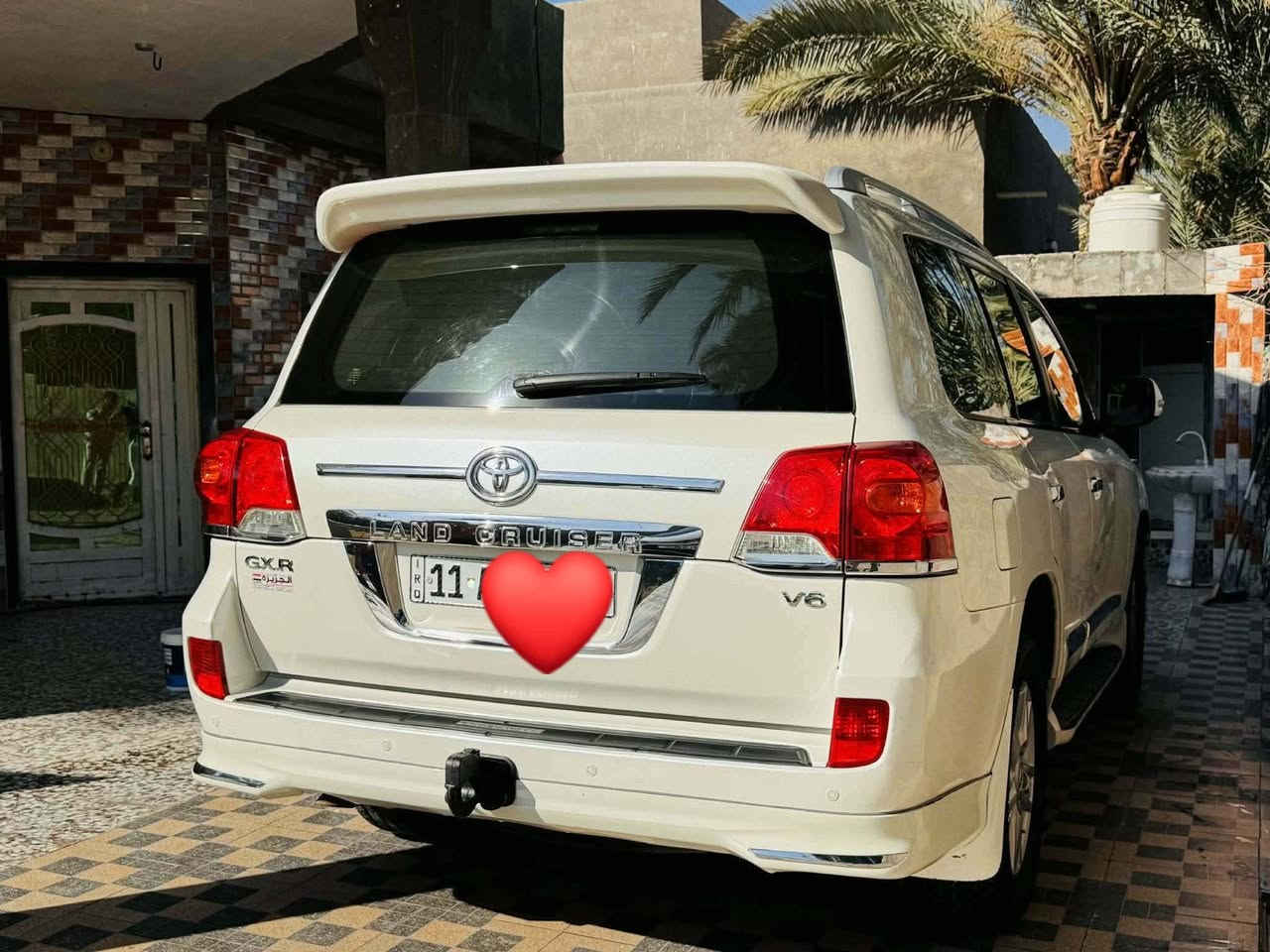 السلام عليكم ❤️
لاندكروز 2012 فطيم رقم بغداد الجديد باسمي تحويل ثاني يوم بيها بارد قليل اباب الصدر والباقي كفاله تخم تاير دلوب الأصلي  مكان السياره بابل 
***********
