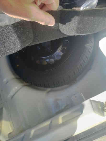 السلام عليكم سايبه موديل 2025 زيرو السياره مكان السياره بغداد جديده السعر رايدها 83 ورقه***********
