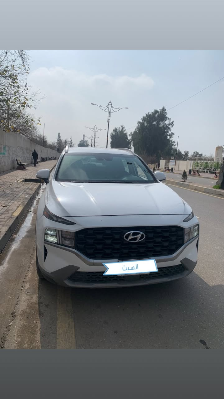للبيع – هيونداي سنتافي 2023

‏Hyundai Santa Fe
موديل 2023 
المسافة المقطوعة: 93,000 كم
وارد أمريكي 
✅ بابين صبغ (من جهة السايق)
✅ تشغيل بصمة (Smart Key)
✅ كشن كهربائي
✅ تدفئة كشن
✅ رادارات أمامي وخلفي
✅ مثبت سرعة
✅ نظام مساعدة قيادة (حفاظ على المسار)
✅ شاشة وسطية + كاميرا خلفية
✅ تحكم ستيرن 

السيارة بحالة جيدة جداً واستعمال يومي، جاهزة للفحص بأي مكان.

💰 السعر: (203) قابل للتفاوض بالمعقول
📍 الموقع: (موصل)
📞 للتواصل خاص


**إذا كنت صاحب هذا الإعلان وتريد حذفه لأي سبب، رجاءا أرسل رسالة إلى الدعم الفني**