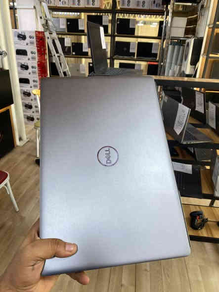 لابتوب دل 7550 نظافه 98%
مواصفات عاليه جدا تشغل اغلب الألعاب القويه مثل فيفا 2023 الحياه الواقعيه والبرامج القويه مواصفات مرفقه بالصوره اشتريتها قبل شهر وما شغلتها كم ما عندي استخدام بيها .. للبيع ٦٥٠ الف مع جوستكات ثنين هديه وجنطه علما بطاريتها يراد الها تبديل ما تطول ماعندي توصيل مكاني بغداد ***********
