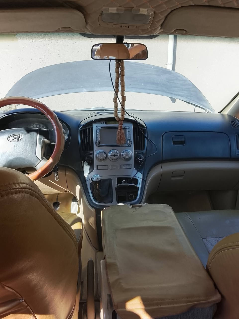 سياره ستاركس موديل 2009 سياره للبيع سياره جاهزه وحلوه تبريد دواخل كهربائيات كلهه شغاله سياره عوزهه شغلات بسيطه بل مقدم حته تكون مصداقيه بل نشر المكينه تبخر بس زينه مابيهه شي سنويه نهايه 2026سياره بغداد مشروع وطني جاهزه راعيهه الرجال يداور السيارة سعرهه 115ورقه وبيهه مجال قليل الشراي ***********
