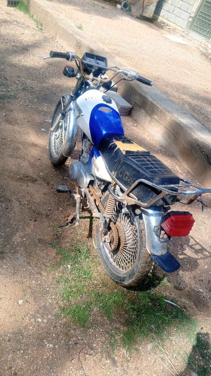 سلام عليكم دراجه تايكر للبيع كلك مكاني كربلاء الحسينيه سعر 300 شراي يتصل ***********
