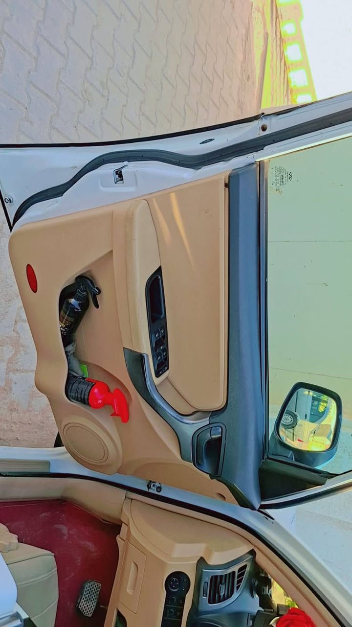 السلام عليكم
تيكو 2013  فول مواصفات بيع فقط بدون مرواس 
كير كهربائي 
محرك 1800 
تبريد ثلج 
كفاله عامه من مكينه وكير بيها قطعتين صبغ بدون داخل 
رقمها دولي باسمي مكانها نجف ابوصخير 
سعرها 60 وبيها مجال لشراي 
مكلف بل نشر رقم صاحبها 
👇
***********
