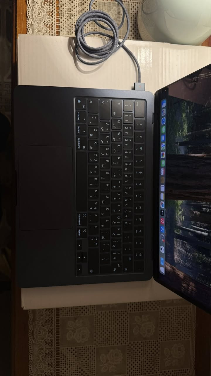 Macbook air M3
256 GB Hard
8 GB Ram
13.3 inch
Battery 98%
Cycle 70 
شرق اوسط كامل ملحقات
السعر على الخاص
او على الواتساب
***********⁩⁩
