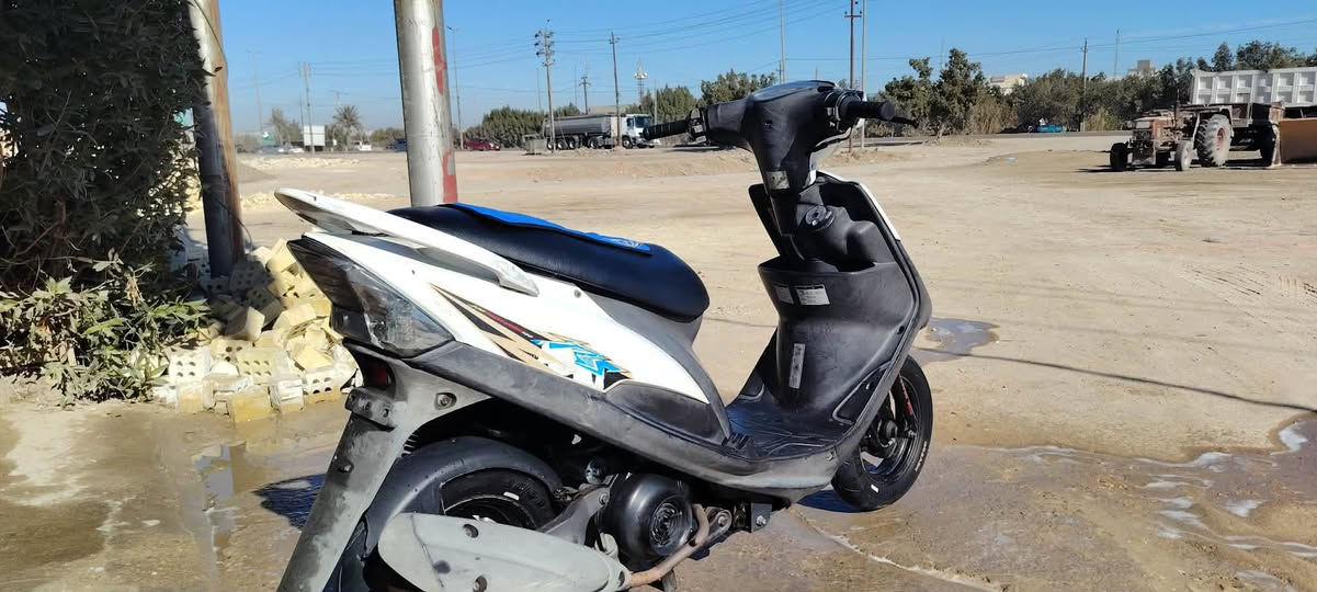 سلام عليكم شباب دراجه ماكس عدله بلاديه برقي ما ملعوب بي دراجه خير من الله دراجه حلوه تخبل مال جنيايه  مكاني حصوه سكندريه سعر 850وبيها مجال  دراجه وكاله مكفوله كفاله عامه *********** تصال عل رقم
