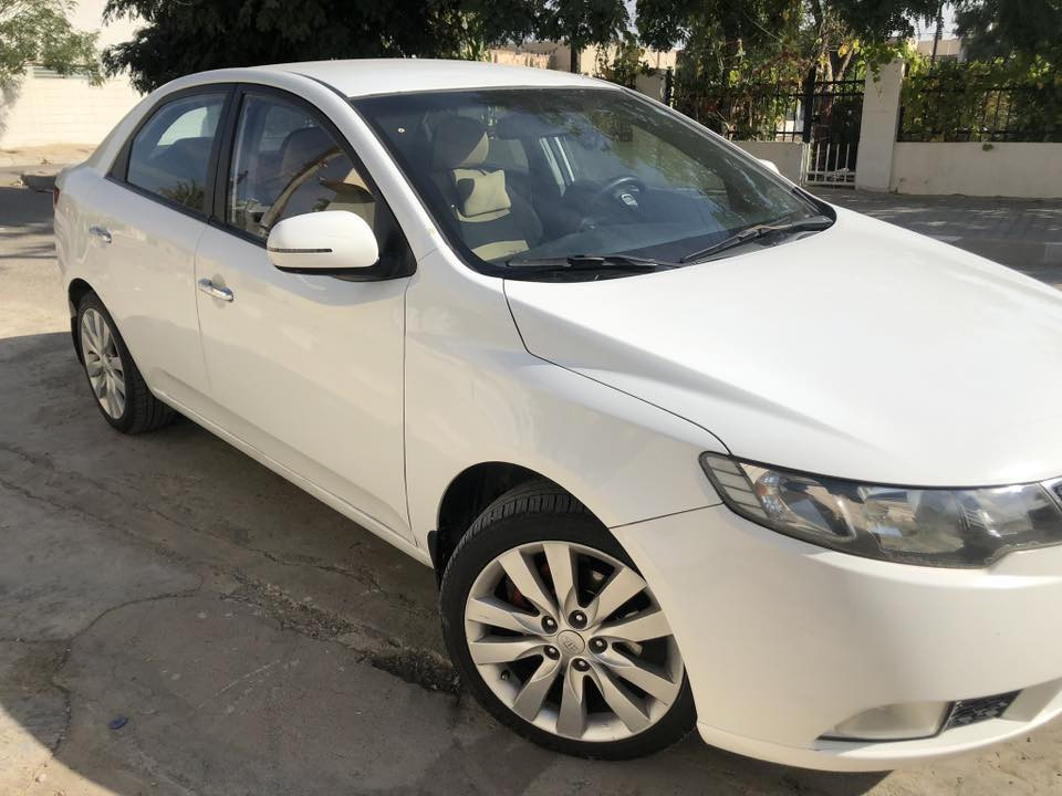 كيا سيراتو 2012 نظيفه ماشيه 128 تحكم ستيرن
تبريد لمس
حساسات خلفي
بلوتوث
مري شفط
خمس تايرات ويل رياضي
كير 6 نمرات
دفتر بانزين
كشاف ظباب
ضرر باب سكن صبغ
شرط التحويل
سعر 112 وبي مجال قليل
***********
