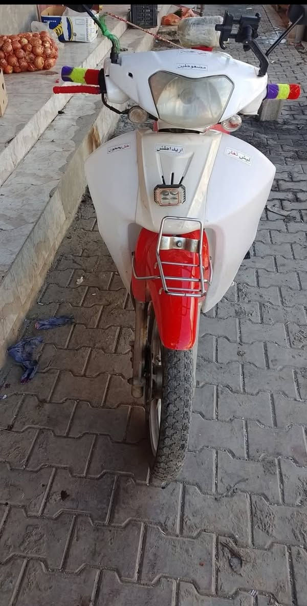 السلام عليكم ورحمه الله وبركاته ماطور سرفير للبيع موديل 2014 نظافه فول السعر600وبي مجال للاستفسار ***********
