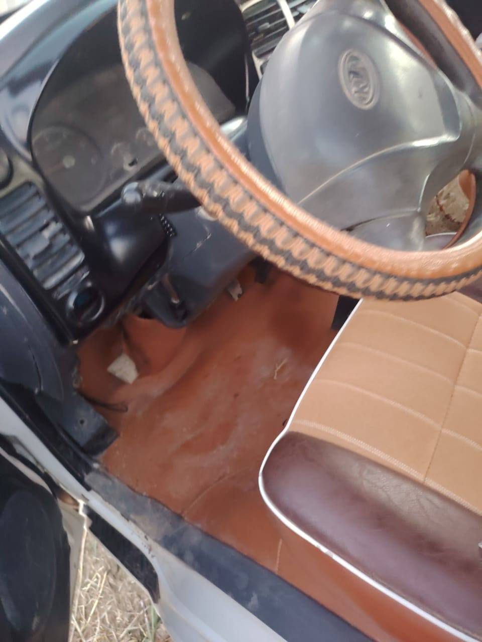 سلام عليكم كيه حمل موديل 2012 محرك جديد كير اكسل كفاله عامه تخم تاير رقم نجف تحويل مباشر سعر 105 شده وخمسه وبيه مجال مكلف بل نشر المكان بغداد نهروان ***********
