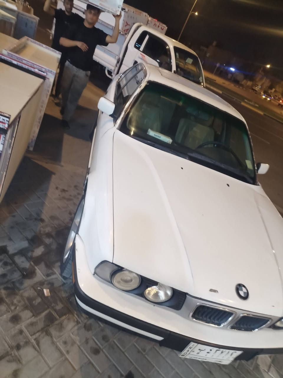 سلام عليكم بي ئم 530 حجم 8سلندر للبيع العنوان البصرة *********** لتواصل
