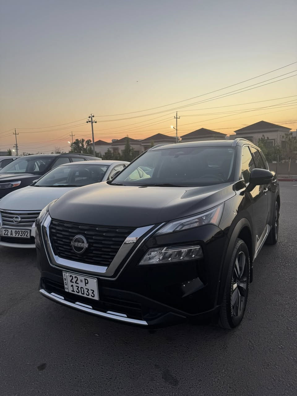 Nissan rouge 2023 
SL AWD  Full mwasafat
3 pistn


**إذا كنت صاحب هذا الإعلان وتريد حذفه لأي سبب، رجاءا أرسل رسالة إلى الدعم الفني**
