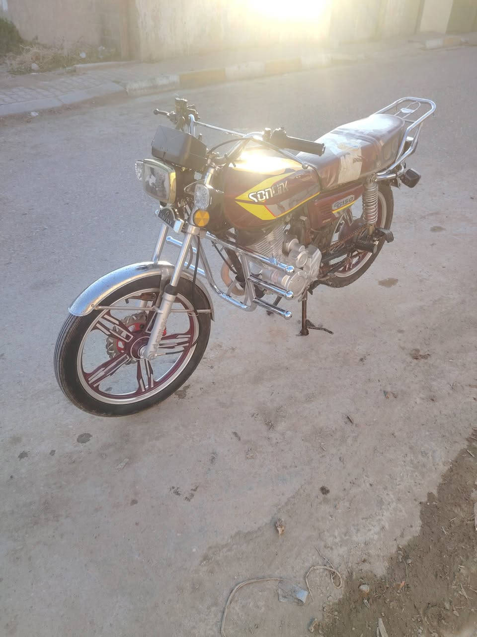 دراجه سيفان موديل 24 اوراق كامله السعر650 وبيه مجال شركة شيزر العنوان دلي عباس
***********
