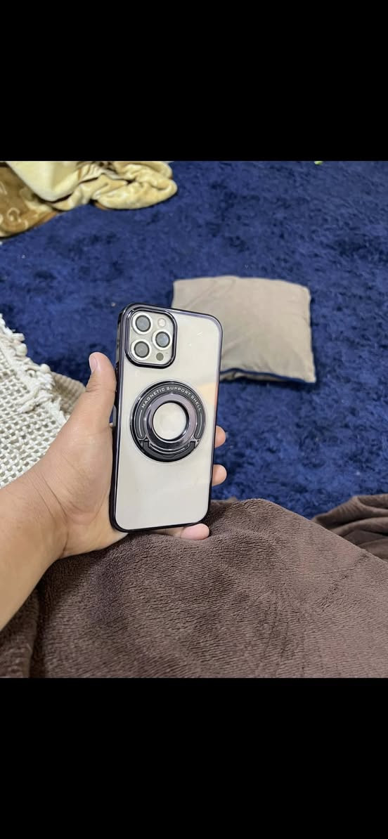 السلام عليكم ورحمة الله وبركاته جهاز آيفون ١٢ برو ماكس جهاز فول فول نضافه تشوفه تكلي هاذ مامستخدم هلكد مانضيف وجهاز شخط واحد مبي شاصي وشاشة وضهر فول نضافه الجهاز ممفتوح ابد جهاز وتر بروف مامبدل شي الجهاز مع كارتونة وكفر وعدسات حماية كامرات جهاز لوك بحالة الوكالة هوة وجديد سوة ذاكرة ٢٥٦ بطارية ٧٥ انساه بشحن اللون المميز مكاني بغداد السعر ٤٥٠ الف بي مجال 
***********
