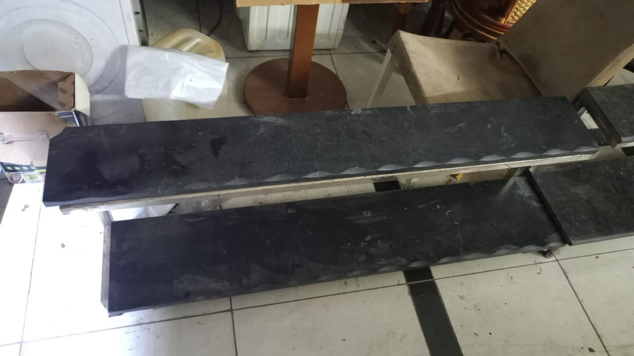 مسطبة ستيل درجة اولئ القاعدة كرانيت نوع ممتاز الثقيل متوفر 3 قطع السعر الوحدة ب90 الف فقط عنوان بغداد العامرية ***********
