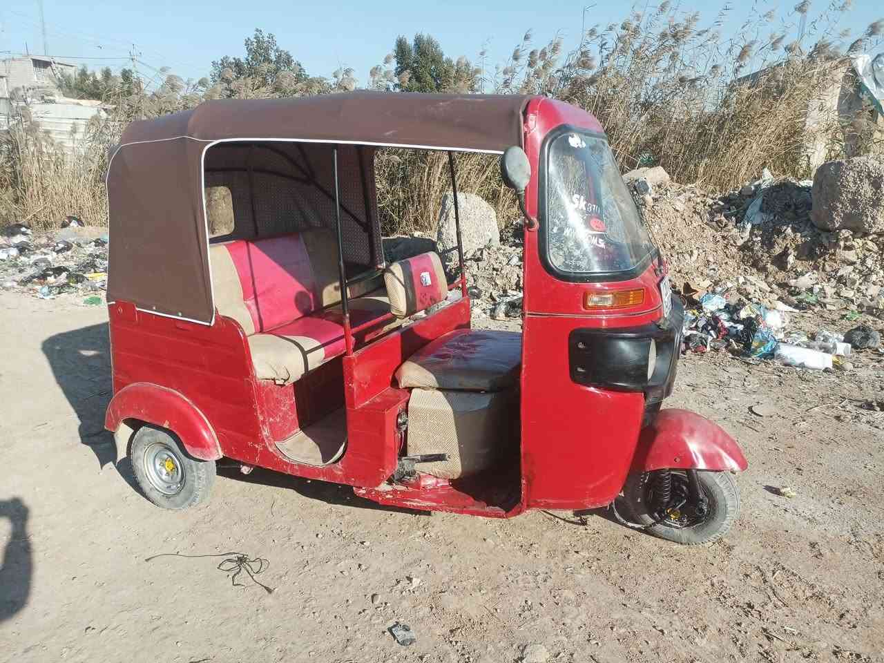 السلام عليكم شباب تكتك 2016بسنوبه مسجله 2017 مرقمه لوحه وسنويه نكليزي هزه جديده تحويل مباشر تكتك خير من الله المكينه كله غراضه عشربن تجفيج شركه كهربيات عامه شغاله فقط باتريه تعبان شويه وصليب امامي تكتك جاهزه السعر 3800 وبيه مجال الشراي مكاني ديالى بعقوبه ***********
