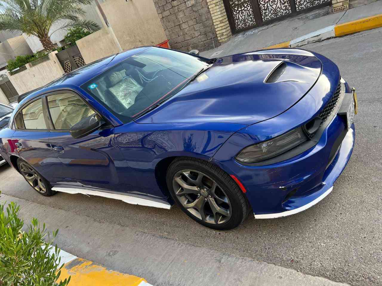 جارجر ٢٠١٨
لون مميز جويتي 
رقم بغداد شبه مميز
مواصفات sxt فول
تحكم عن بعد
تبريد قطعتين
حساسات
تحكم ستيرن
كشنات كهربائيه
منظومة زنون
كشن جلد ازرك
حساسيات خلفيه
حادث قطعه وحده صبغ
بنيد محدث srt
ماشيه ٩١ميل
للاستفسار ***********
