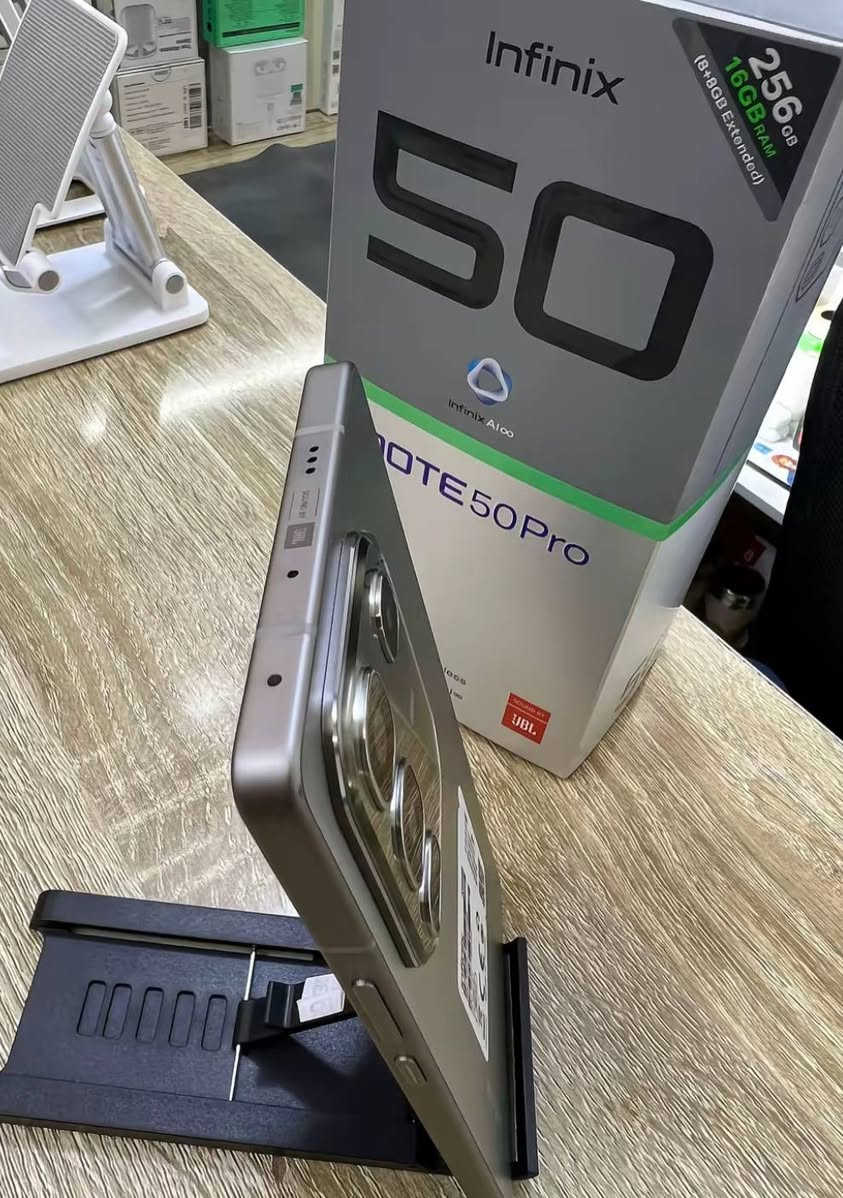 انفنکس نوت 50برو نضیف خمس اشهر مشتغل ویا شاحنە وکفر 
سعرە 275لو اراوس ویا ایفون 12وفوق وانطی فرق


**إذا كنت صاحب هذا الإعلان وتريد حذفه لأي سبب، رجاءا أرسل رسالة إلى الدعم الفني**