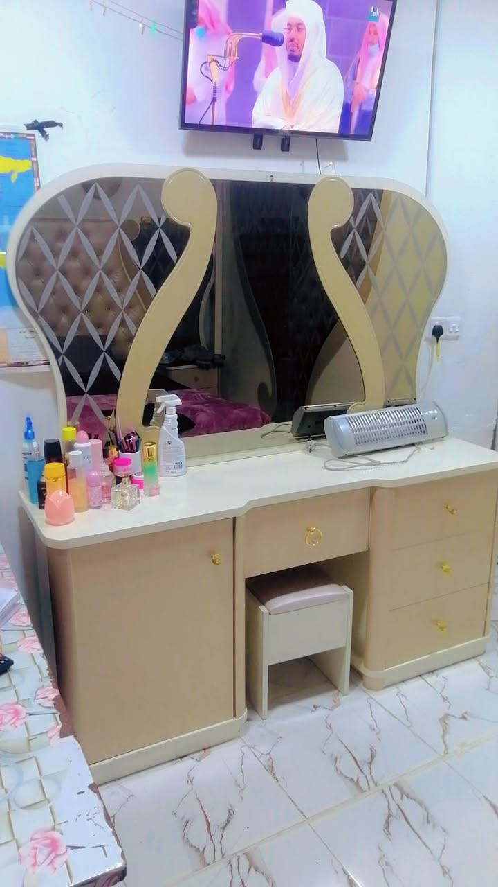 السلام عليكم غرفة ملكية للبيع


**إذا كنت صاحب هذا الإعلان وتريد حذفه لأي سبب، رجاءا أرسل رسالة إلى الدعم الفني**