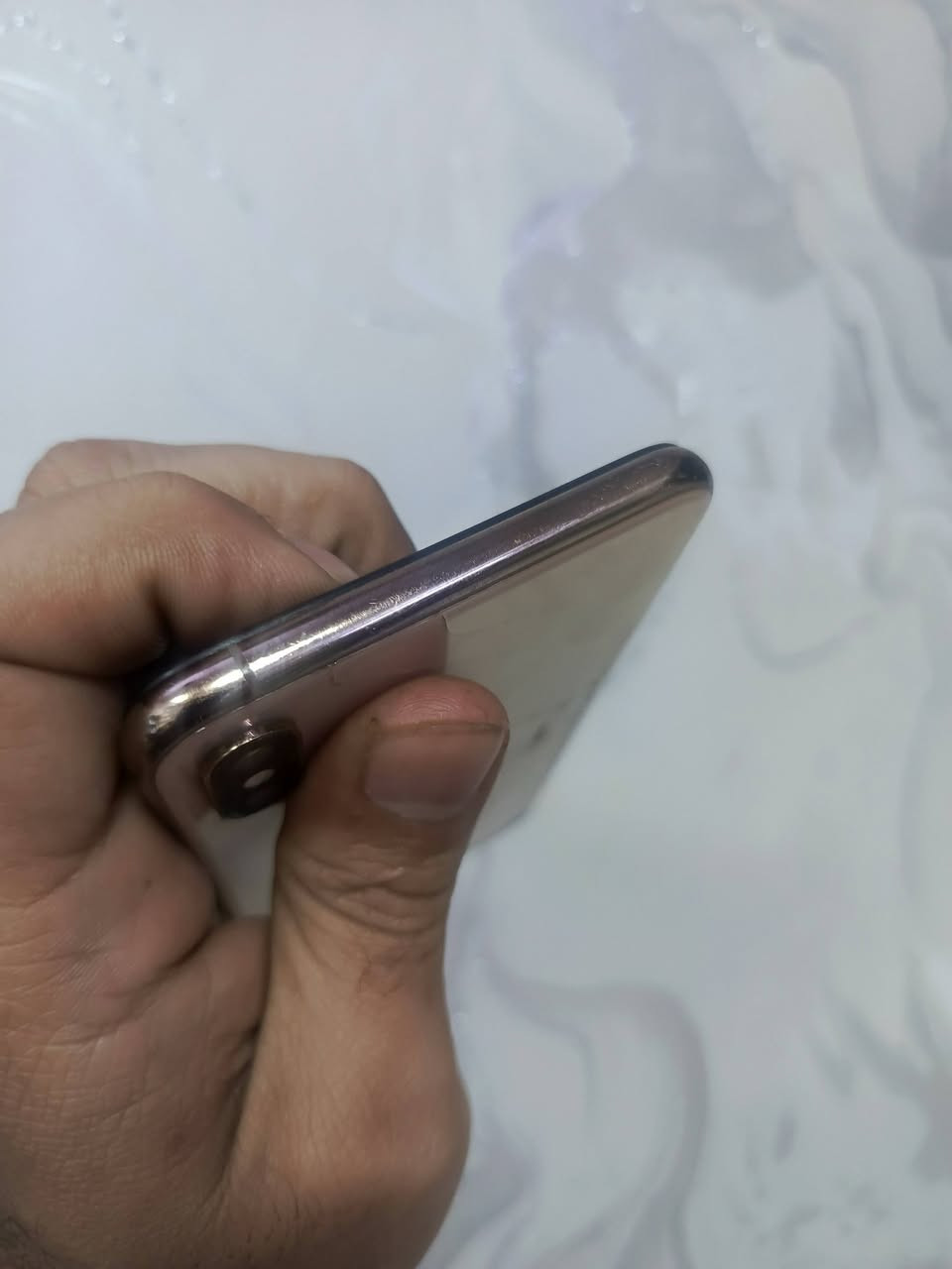 السلام عليكم ايفون اكس اس ماكس ذاكرة 64 مبدل فقط بطارية نسبة مالتهة 100% جهازك كلة شغال فقط فيس ايدي واكف بسبب طيحة سعر 145 وبي مجال بسيط مكاني زعفرانية توصيل متوفر


**إذا كنت صاحب هذا الإعلان وتريد حذفه لأي سبب، رجاءا أرسل رسالة إلى الدعم الفني**