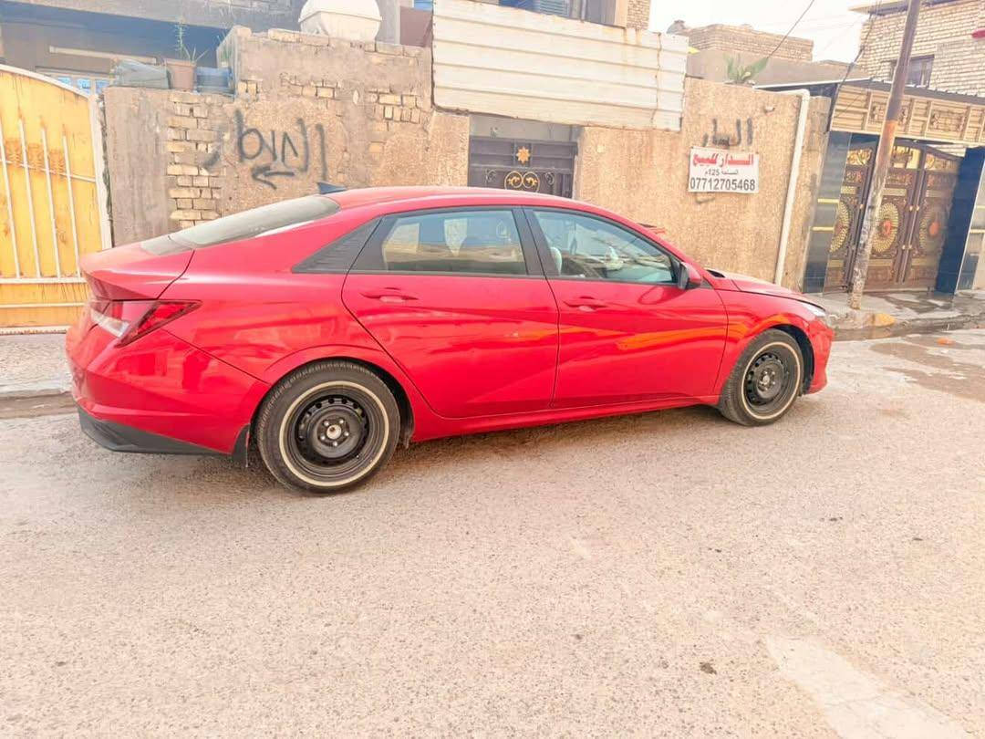 السلام عليكم الانتره 22 بغداد بسمي حادثهه بنيد مصلح نفسه وجاملغ مبدل اهنا بل عراق بيع فقط بدون مراوس سياره جديده ماشيه 70 الف تخم تاير جديد سيارة وضع الشركه السعر 135 وبيهه مجال كلش قليل مكاني بغداد الشراي يتصل ***********
