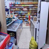 ماركت للبيع  في منطقة الدورة يحتوي على  *برادات عمودية عدد١٣  *برادات ...