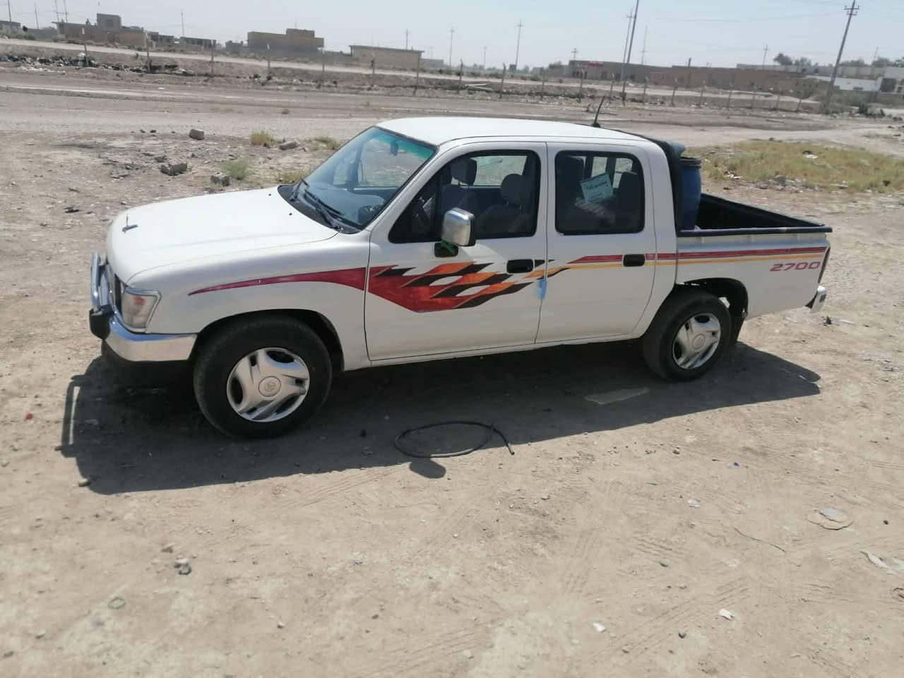 جمره 98بصره تحويل ثاني يوم مكفوله 
مصبوغه احزام لجماليه
مشروطه كير ومحرك وحداديه وتايرات
السعر 70 وبيه مجال العنوان البدير
***********
***********
