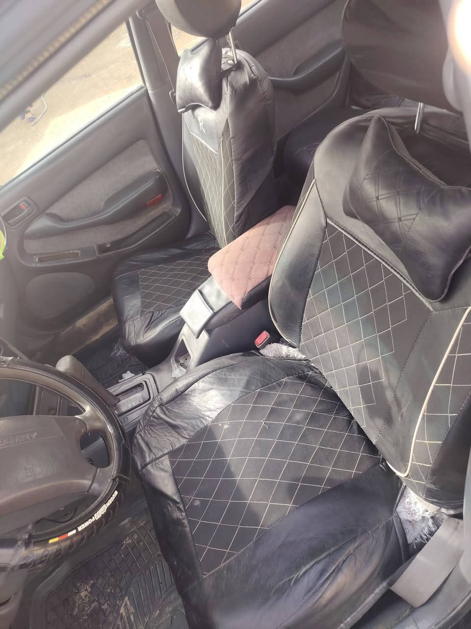 سلام عليكم لبيع سياره كامري موديل ٩٥ محرك سته سلندر سياره جاهزه لتواصل ***********
