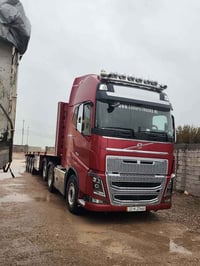 للبيع فولفو موديل 2015 فول مواصفات تخم تاير عربانه عبدالله جوهر  سعر و...