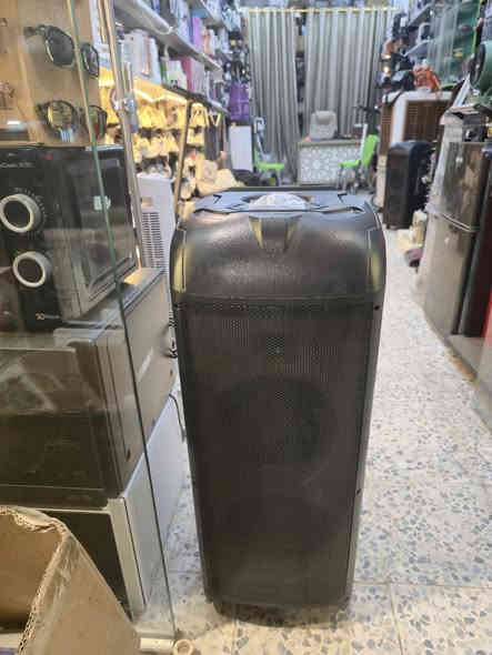 سبيكر   Lenco عملاق بمعنى الكلمة يوجد توصيل لجميع المحافظات  ***********
