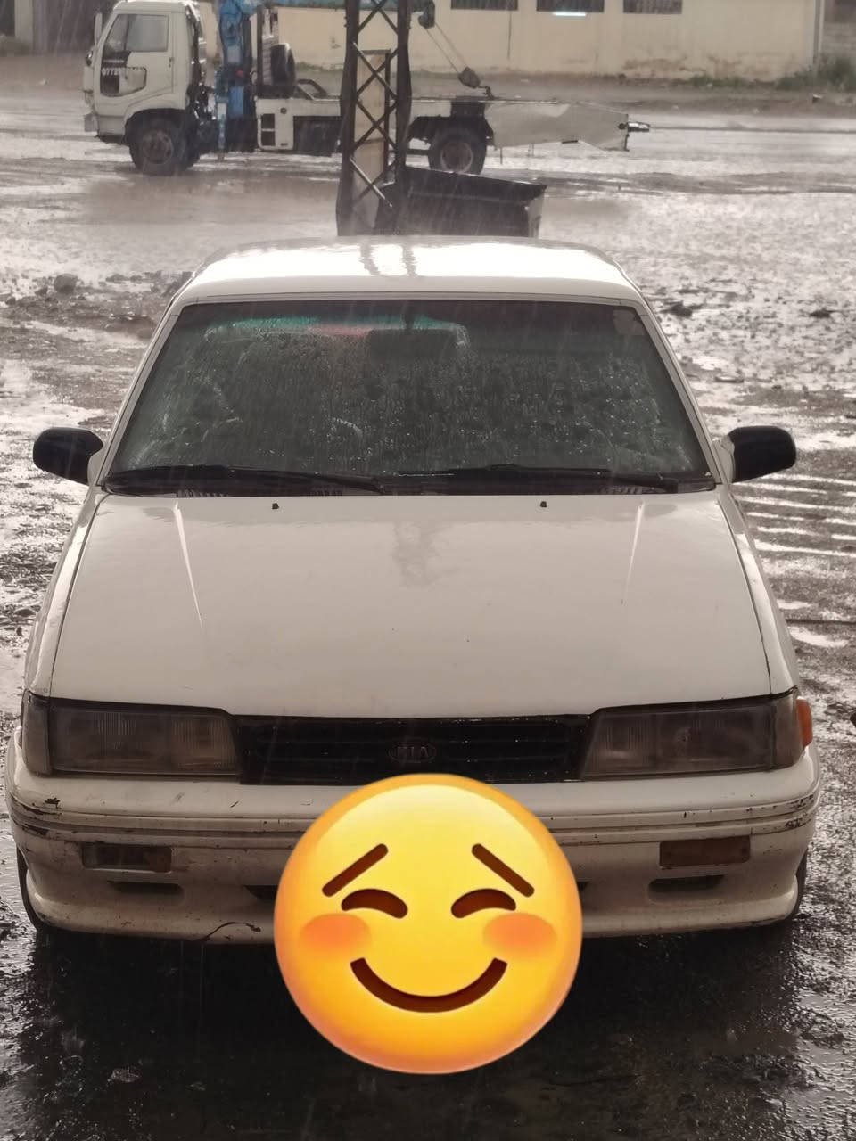 سلام عليكم للبيع كيه كابتل اوتو موديل 94 ديالئ محرك مسكر كير ومحرك خير من الله تدفئه شغاله وتبريد بس غاز  صدر 80 بالميه نقصها بس مشط كشر بلاد لا ضربه ولا طخه سياره تريد شويه ترتيبات بالكهربائيات سنويه ساقطه تحويل مباشر شوكت متريد السعر 20 وبيها مجال المكان ديالئ خان بني سعد قرب جامعة ديالئ هذا رقمي ***********
