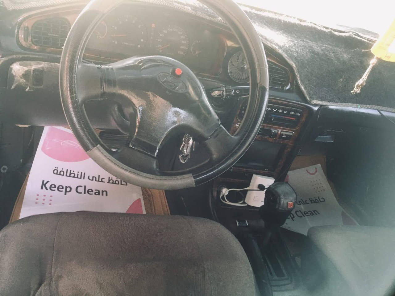 السلام عليكم سوناتا تو موديل 1993 بغداد باسمي   
 مكينه مفتوحه مو مسكر كير خير من الله صدر امامي وخلفي جديد كهربائيات جدد كلهه شغاله تخم تاير  منظومة تبريد جديدة السعر ٤٠ وبيهه مجال 
 (مكان ديالى المقدادية  ***********)
