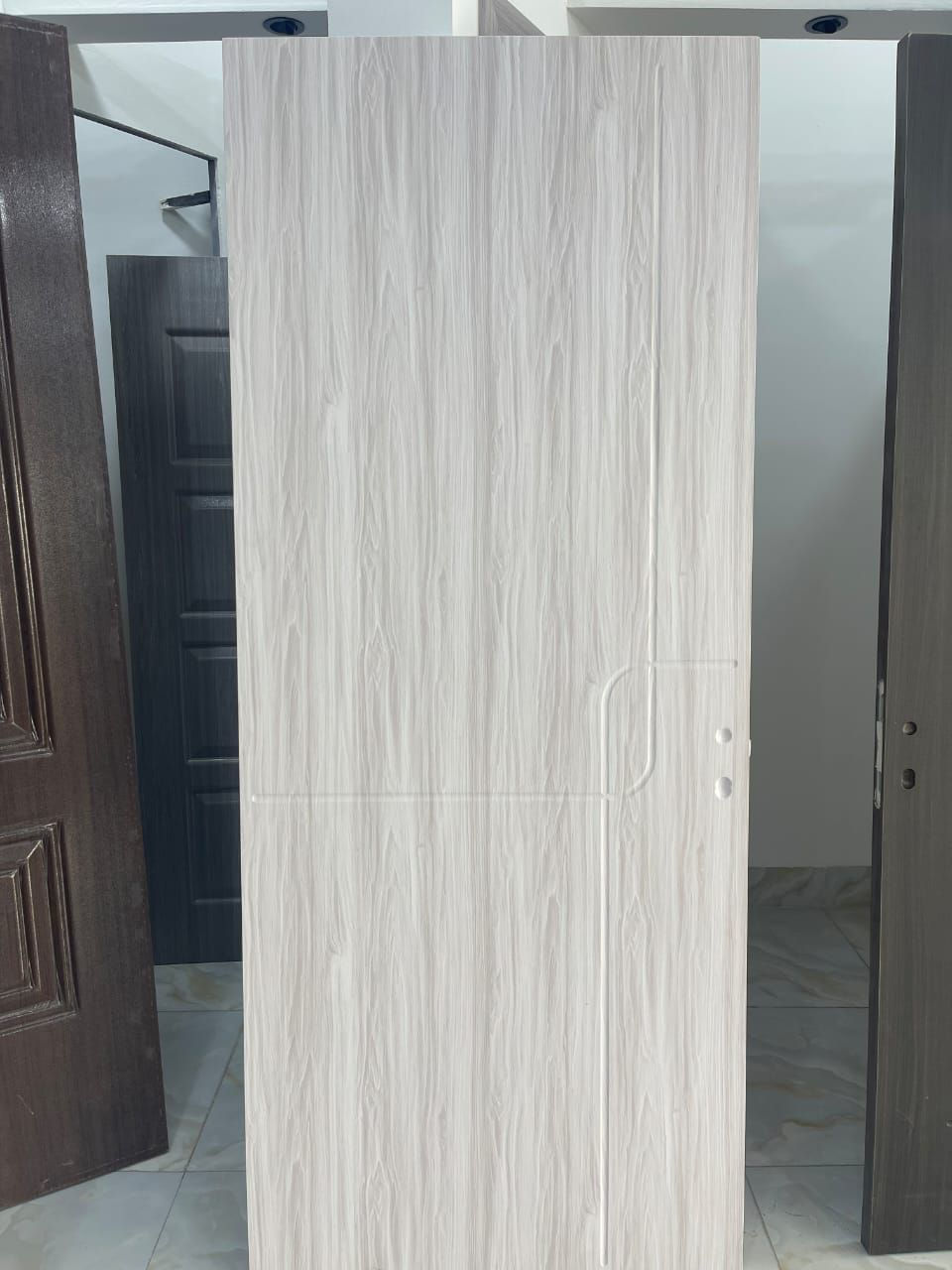 150الف مع الشد للقياس الاستندر  وتوصيل مجاني داخل الموصل 
175الف مع الشد والنقل القياس العالي 
  فوم وليس خليه 
كيلون كيدور تركي 
نرماده تركي 

الأزهار الالمنيوم والبلاستيك 
الايسر مجمع التعليم مقابل معمل الغاز بجانب كوافير ابو الزوز 
***********...***********
