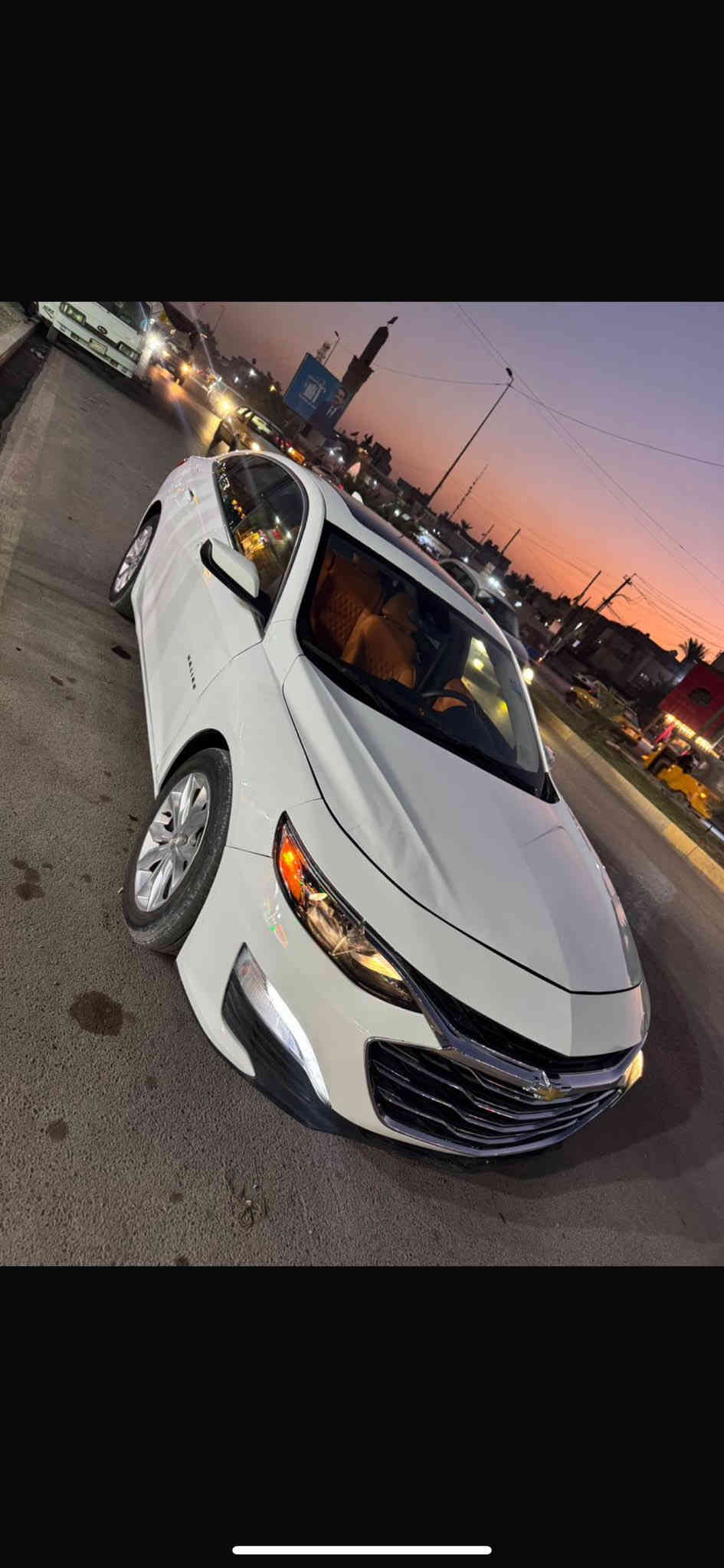 السلام عليكم
ماليبو 2024 معوقين بغداد 
حادثهه جاملغ وبنيد السونار مرفق بلصور 
المواصفات: 
تشغيل بصمه 
تشغيل عن بعد 
بانوراما 
كشنات تدفئة 
كشن السايق كهرباء 
داخل مشمشي مميز 
رادار 
شاشه جبيره 
مكينه 1500 تيربو 
ماشيه ٦٥ الف كيلو 
السعر 127 وبيها مجال 
مكاني الغدير ***********
