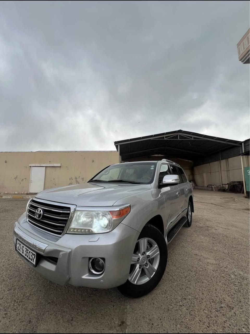 لاندكروزر  V8 2013

فول مواصفات 

كشنات جلد

ستيرن فوليوم

كشن كهربائي

DVD بالسقف

كاميرة

سلايد 

شاشه

لايتات زينون

ماشية ٢٠٠ الف

محرك كبس ما مفتوح

السيارة حلوه بمعنه الكلمه

ملاحضات:

جاملغ و باب سكن اثر طخه صابغين علمود لون

راس جاملغ سايق بيه تعديل

مكان السيارة عقرة 

رقم تلفون ☎️ 

( *********** ) اكر, نينوى
