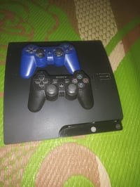 بلي 3 للبيع بي 6 العاب ومن العاب البي   1- GTA5 2-wwa 3- كريتوس اله ال...
