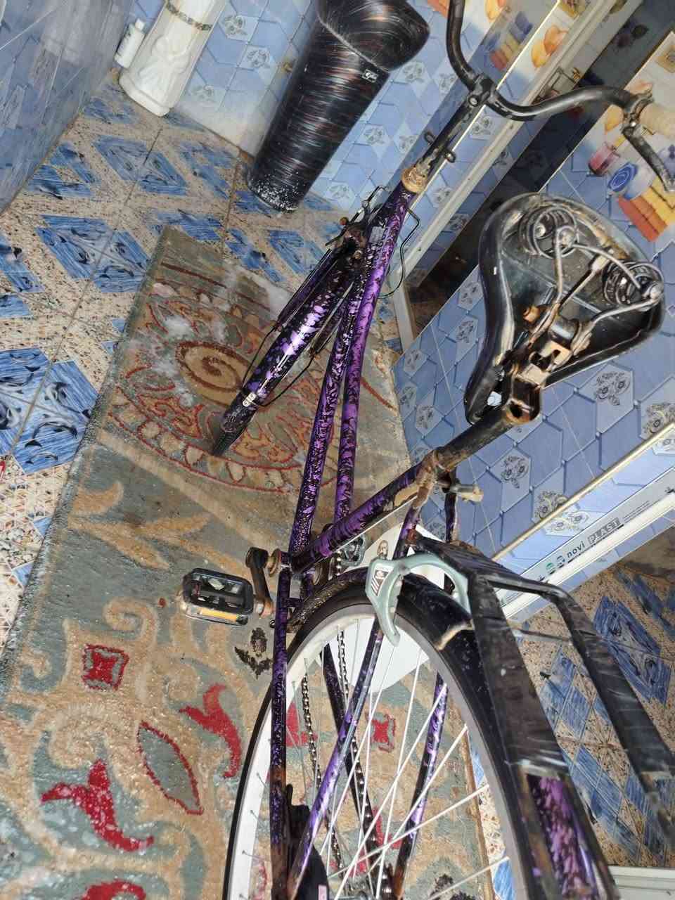 سلام عليكم ورحمة الله باسكل للبيع سانتوس مديل24كل شي مابيه جاهز بس بيه شغله وحده درع مال زنجيل مابيه سعر خاص راسلني
واهاذه رقمي للستفسار ***********
