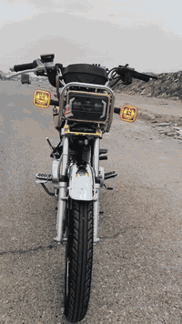 ياالله سلام عليكم شباب عندي هاي الدراجه للبيع رقم سنويه كامل شرط تحويل ثاني يوم دراجه مكفول كفاله عامه موديل 2025شرط احله من الصور شراي اتصل وبيك خير ودالل خاص ماجوب اني مكلف بل نشر مكلف بل نشر ***********
