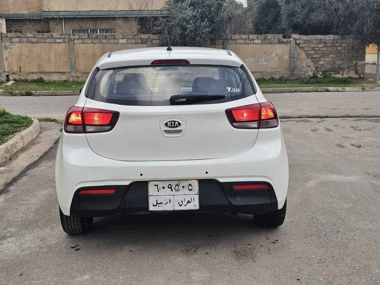 للبيع
السعر 101
كيا ريو  جنطه موديل 2018 وارد كوري
كابون بنزين بيها
محرك وكير شرط
مكينه حجم 14 دوش
نصف موصفات 
صبغ جاملغات الخلف وقبغ صندوق مبدل 
رقم اربيل شرط التحويل 
السياره جاهزه
موصل الايسر 
***********
***********
