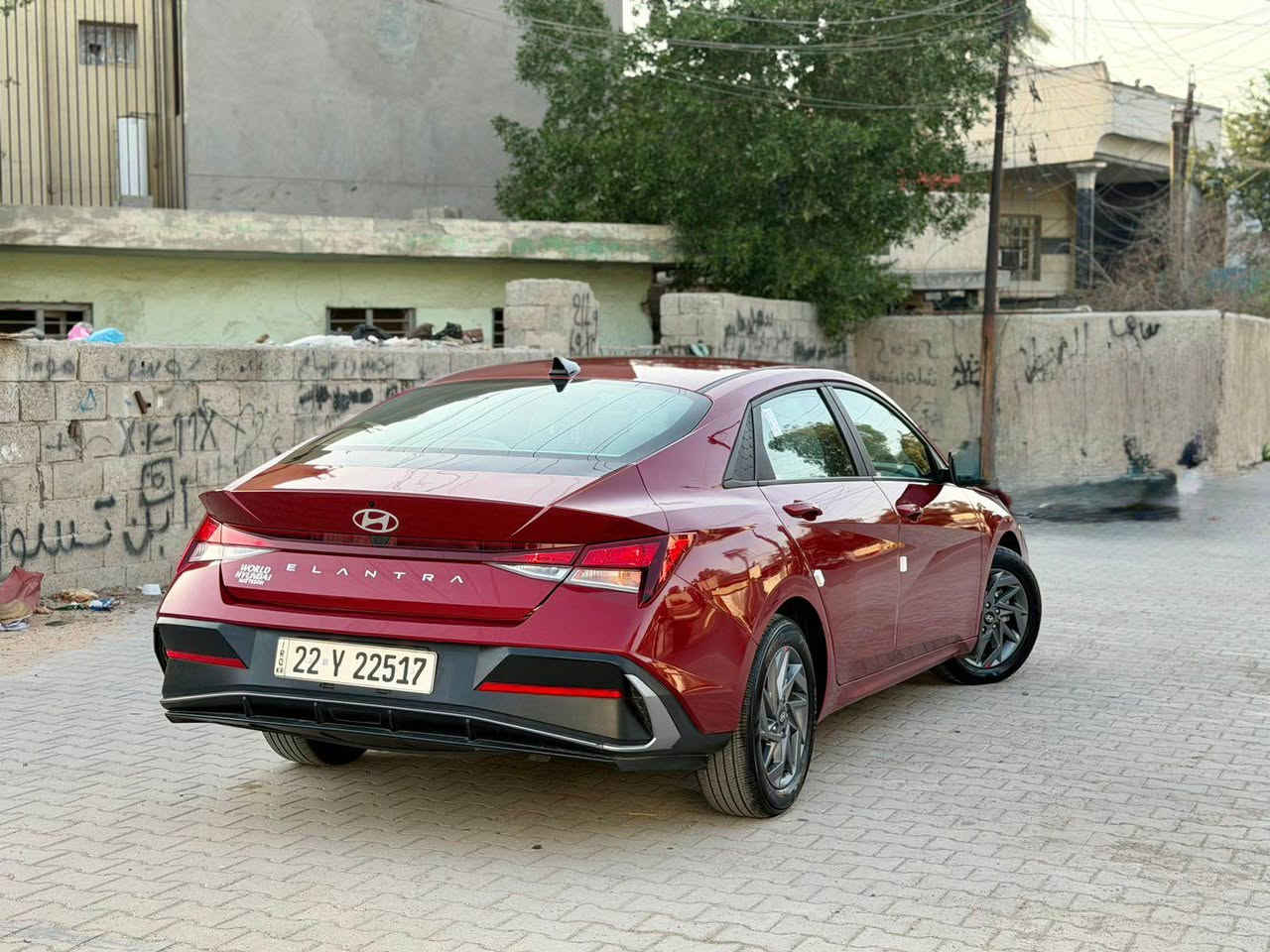 رمضان كريم 🌙 ***********
هونداي النترا SEL 2024 – الشكل الجديد
وارد أمريكي 🇺🇸 

🚗 الضرر: خلفي بسيط سطحي 
 جاملغ خلفي + حافة الباب فقط
❌ بدون دواخل
❌ بدون إيرباك (جميع الايرباكات سليمه)
❌ بدون تبديل ليبل ☝️ واحد كل السياره
✔️ بجم بلادي على وضع الشركة👍
✔️ فقط هذا الحادث باقي السياره كفاله

🔍 البيع على الفحص بأي مكان يعجبك
📄 رقم أربيل جديد
📆 هزة جديدة سنوية لحد 2031
📝 وكالة أو تحويل موجود
⸻
🔥 المواصفات:
              • بصمة تشغيل + تشغيل عن بعد⚡️
             • جنطه ذكية تفتح عن الاقتراب 🚶🏻‍♂️

 • محرك 2000 DOHC دوش
 • رادارات 360° ❗️
(أمامي / خلفي / جانبي نقطة عمياء ⚠️)
 • تحديد مسار + سياقة شبه ذاتية
 • توقف ذاتي عند الاقتراب🚫

 • لايت زينون 3 عدسات + Led 
 • كامره خلفيه 

 •    شاشة لمس متصله مع عداد دجتال 
        إلكتروني متغير 
             تدعم نظام Android Auto +Car play 
     اناره داخليه محيطيه متعددة الالوان🌈
 • 
 • تحكم ستيرن +كروز مثبت سرعه

 • 3 وضعيات قيادة (Smart / Sport / Normal)
 • داخل رصاصي 
‏ • Auto Hold + إطفاء ذاتي
 • منافذ USB / AUX / 12V
‏ • ABS + مانع انزلاق
 • 
 • حساس إطارات
 • ويل كب كروم
⸻
✅ السيارة نظيفة وجاهزة وما بيها أي نقص
للبيع. رايدها 164 شراي اتصل *********** بغداد, العراق
