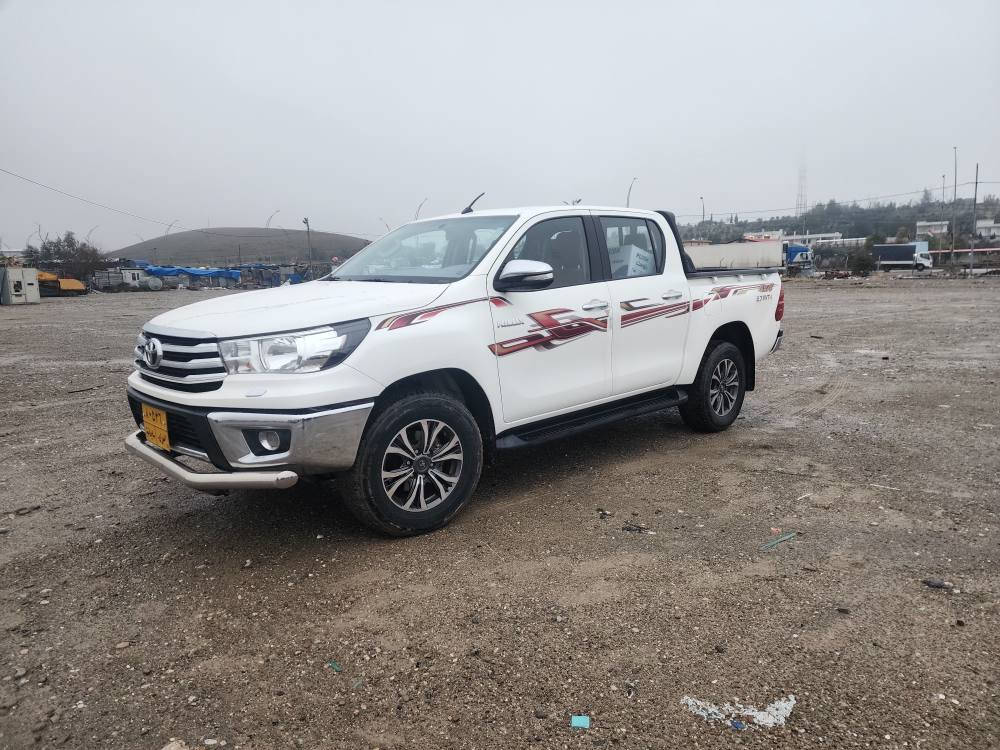 توێتا مەرزەیە 2017 بە پلێتیش مانگی 3 ی 2017 یە 

سەیارەکە وەک سفر وایە و زۆر پاکە تەنها 135 هەزار ڕۆشتووە ، دەعامی بۆ دەعامی بەشەرت نە لێدران نە سارد نە شوخت هیچی نیە ، سەنەوی تازەیە و کامل سێرڤسی بۆ کراوە و هیچ مەسروفی نیە ، کوشن و گاعی بۆ کراوە و هۆکی دواوە و ژێر دەعامی پێشەوەی بۆ 
دانراوە سەیارەکە وەسف ناکرێ تا بلێی جوانە ماشاءاللە . 

نرخ /262 گەڵا و مەعامەلە 

ژمارەی خاوەنی :

*********** السليمانية, العراق
